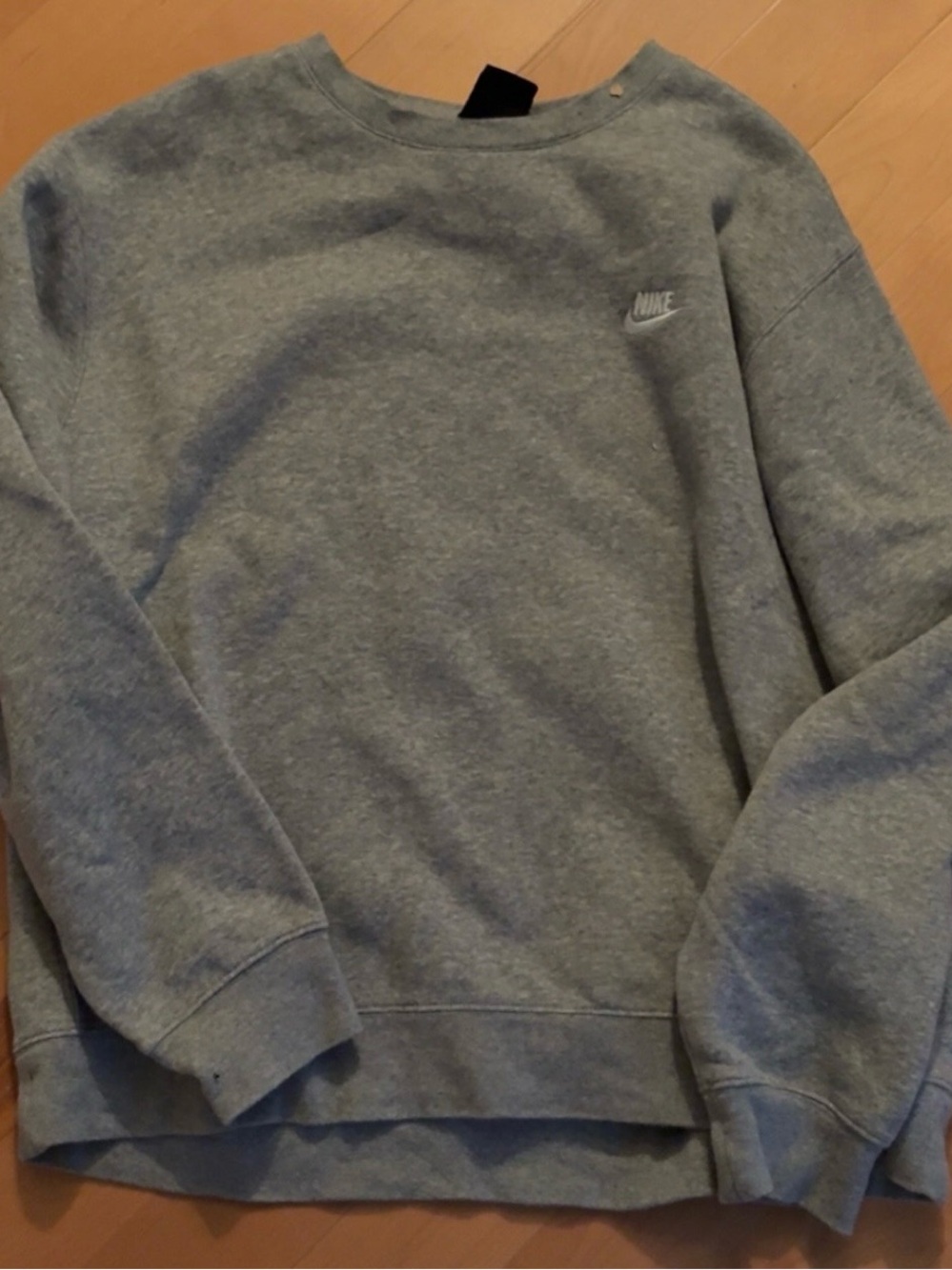 Nike Men’s Crewneck Sweatshirt - Light Gray